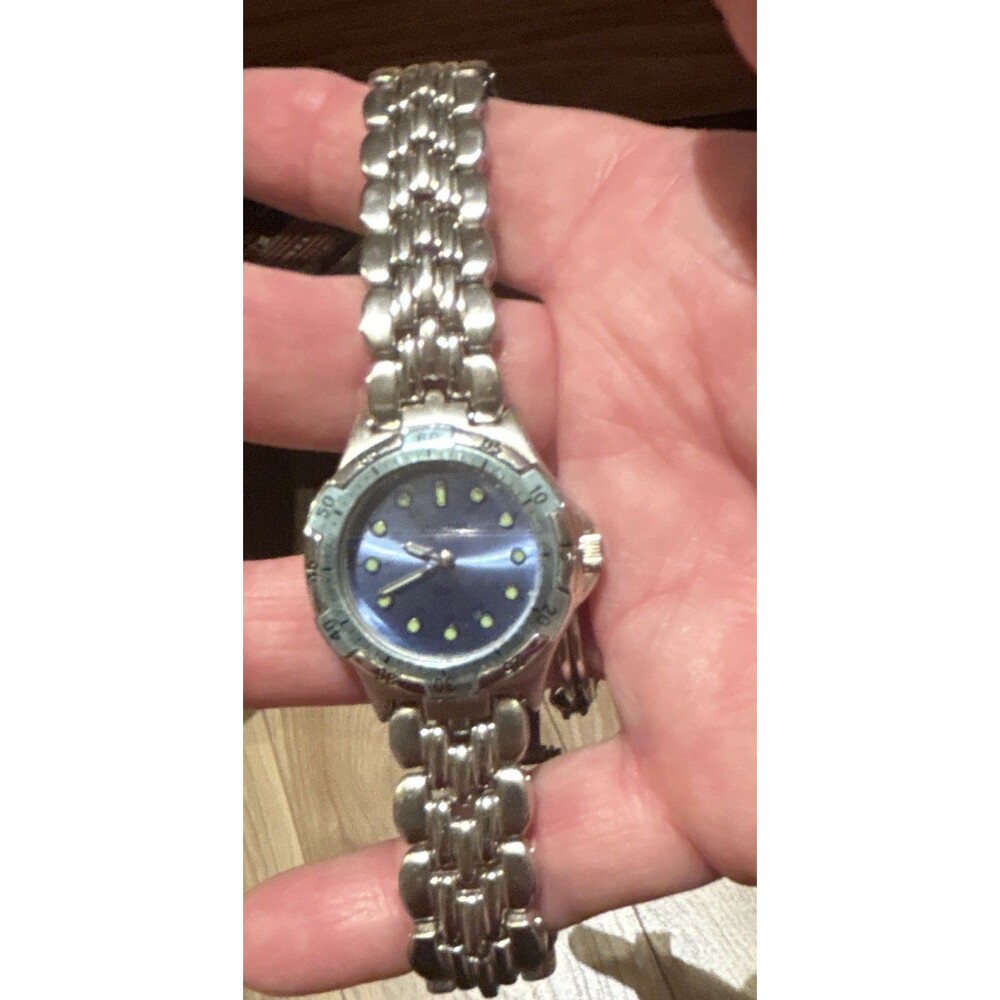 RUMOURS 44947 LADIES' 30MM SILVER TONE WRISTWATCH -NEEDS BATTERY